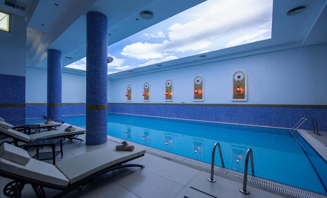Wellborn Luxury Hotel Kocaeli Bagian luar foto