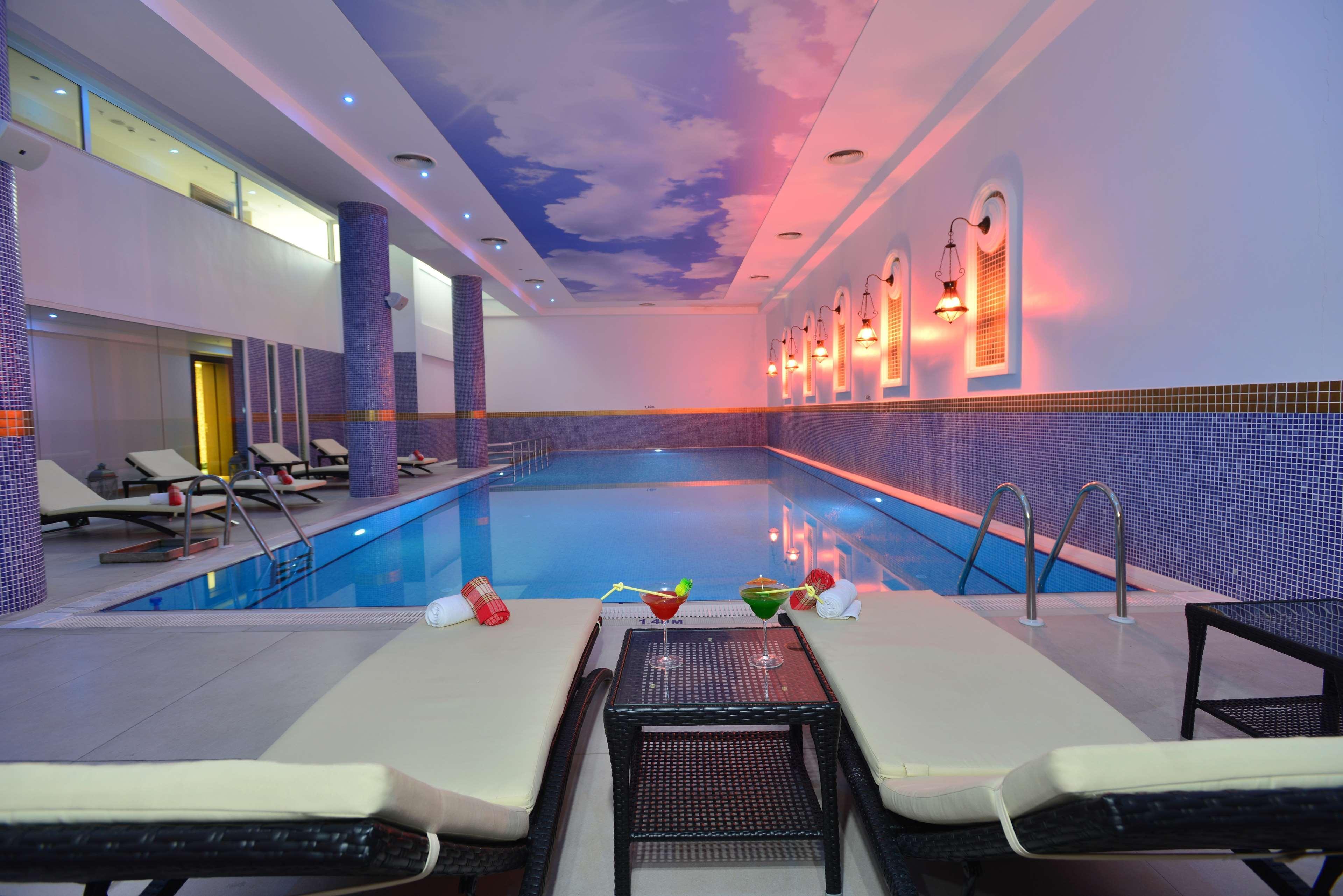 Wellborn Luxury Hotel Kocaeli Bagian luar foto