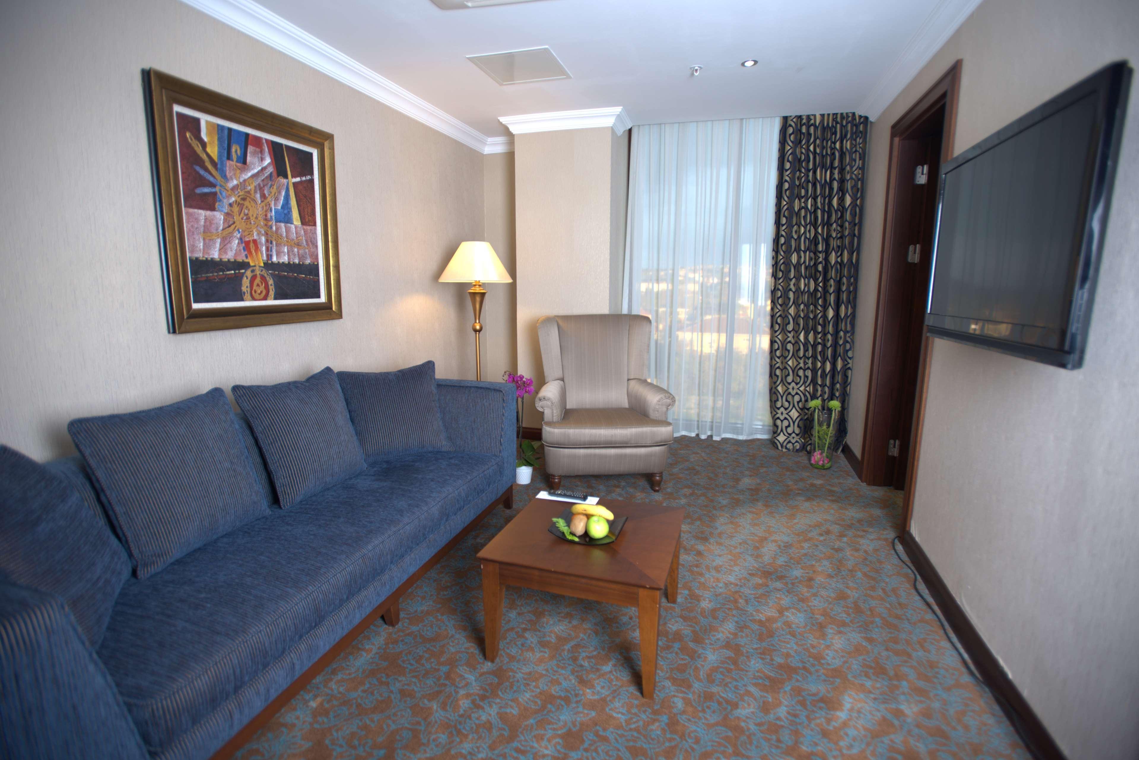 Wellborn Luxury Hotel Kocaeli Bagian luar foto