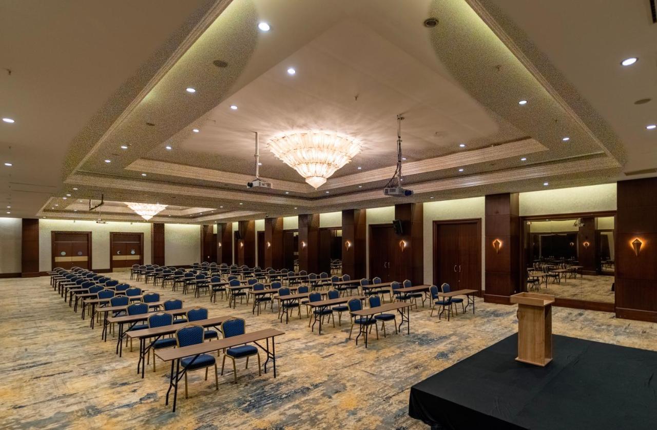 Wellborn Luxury Hotel Kocaeli Bagian luar foto