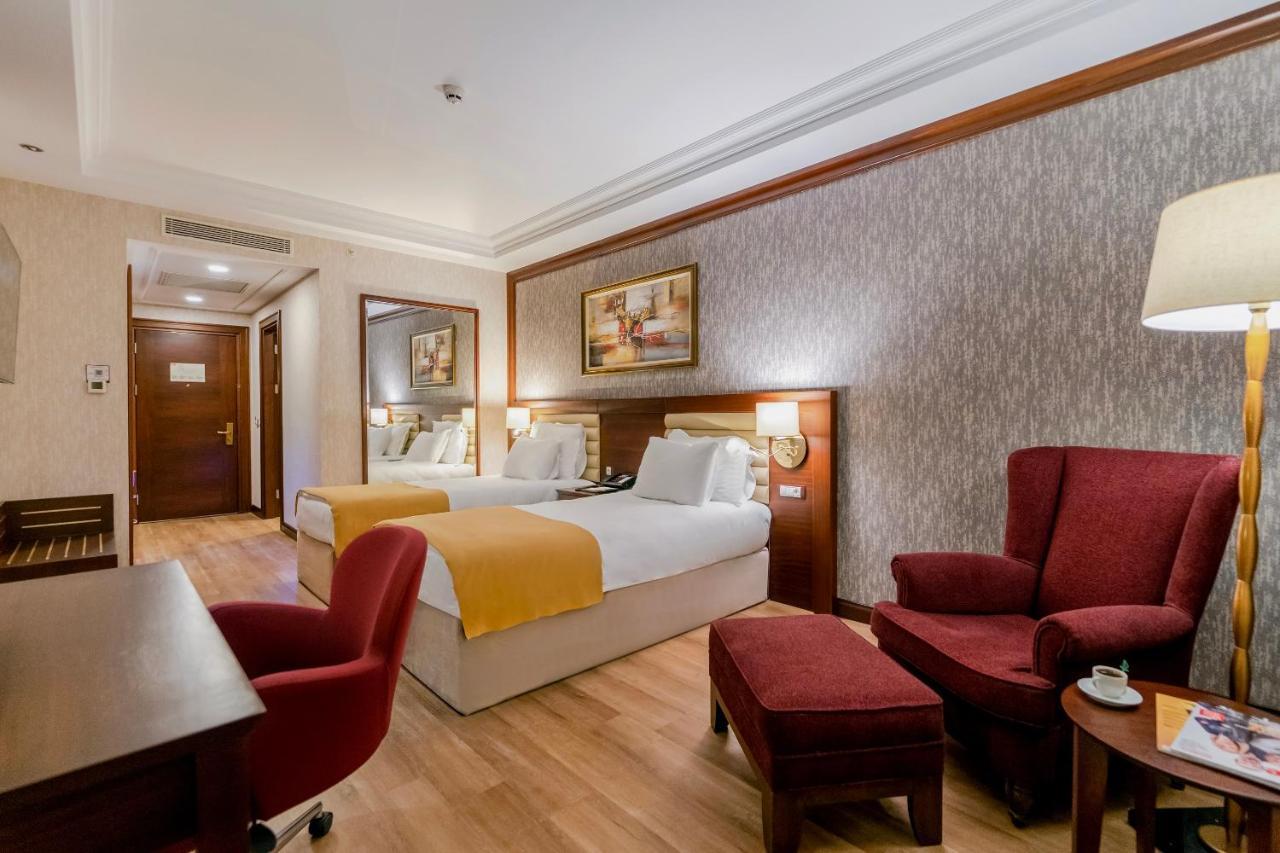 Wellborn Luxury Hotel Kocaeli Bagian luar foto