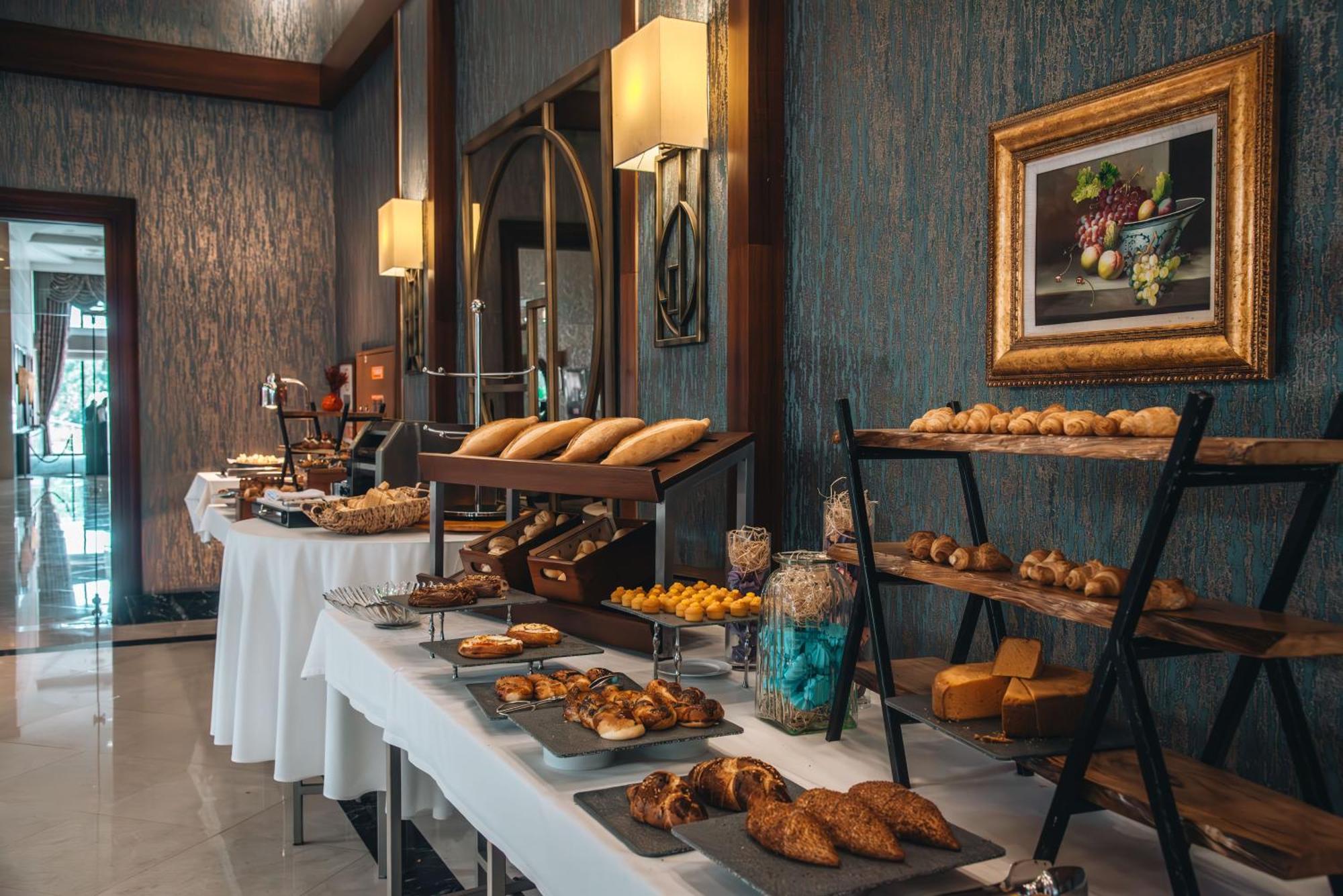 Wellborn Luxury Hotel Kocaeli Bagian luar foto